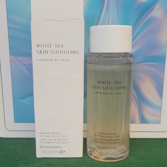 Elizabeth Arden Other - Elizabeth Arden White Tea Skin Solutions Moisture Infusing Lotion 50ml New Seale